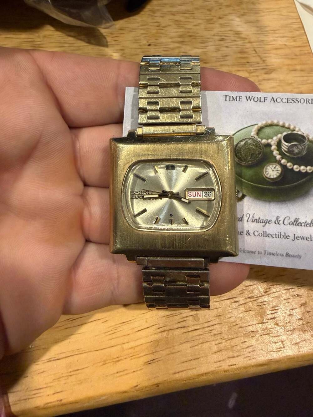 Seiko DX Automatic 17 Jewels Gold Tone Vintage Men's Watch 6106-5427